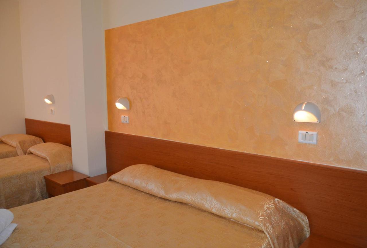 Hotel Karin Marebello 외부 사진