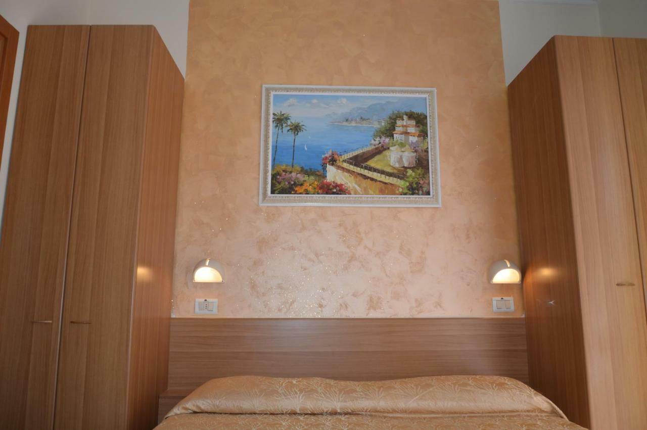 Hotel Karin Marebello 외부 사진