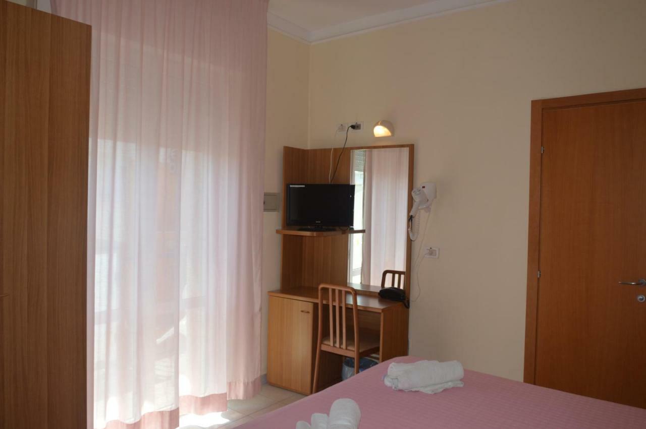 Hotel Karin Marebello 외부 사진